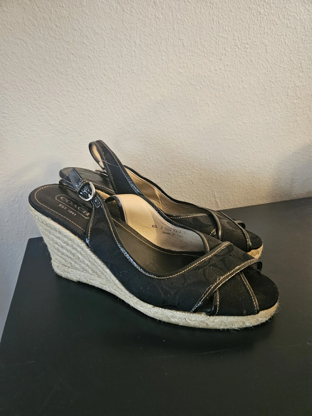 Coach stylish slingback